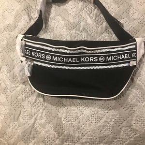 New Michael Kors Black and White crossbody/Fanny Bag